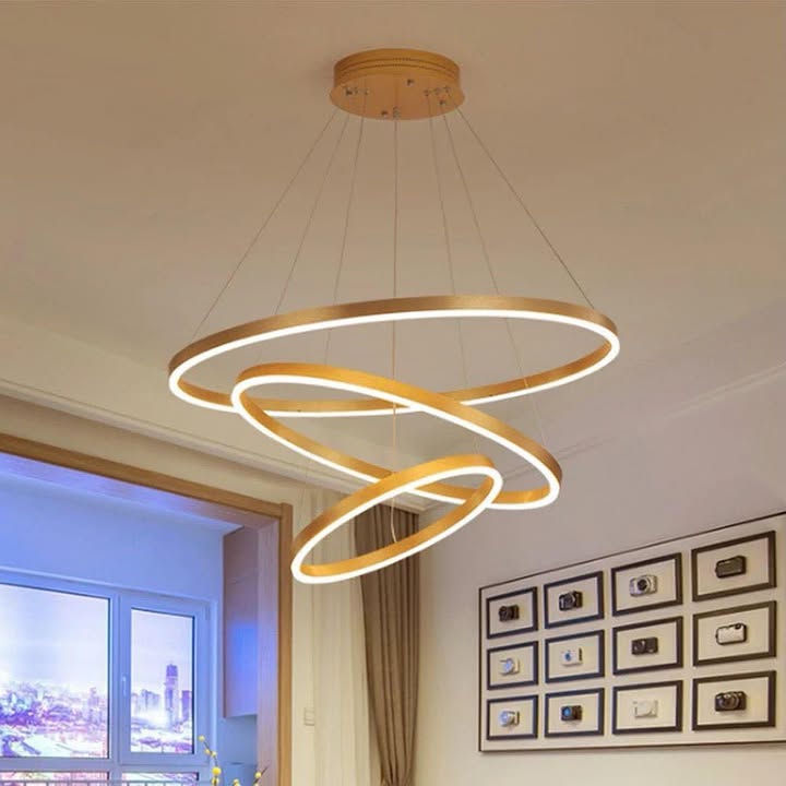 Lustre LED moderne à anneaux suspendus